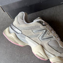 Tênis NB 9060 Feminino Em Couro